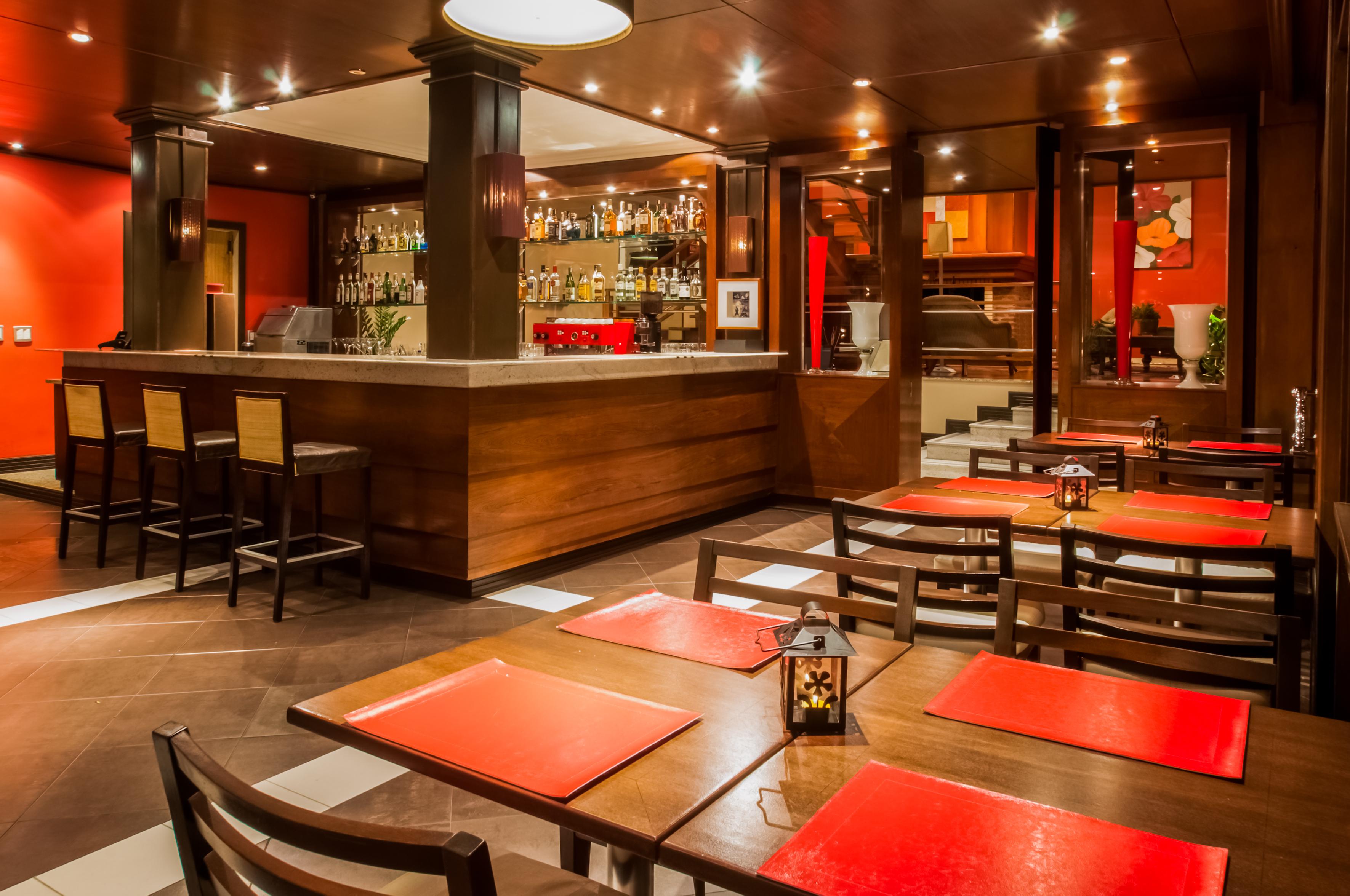 Wish Serrano Resort Γκραμάντο Εξωτερικό φωτογραφία The interior of a typical restaurant