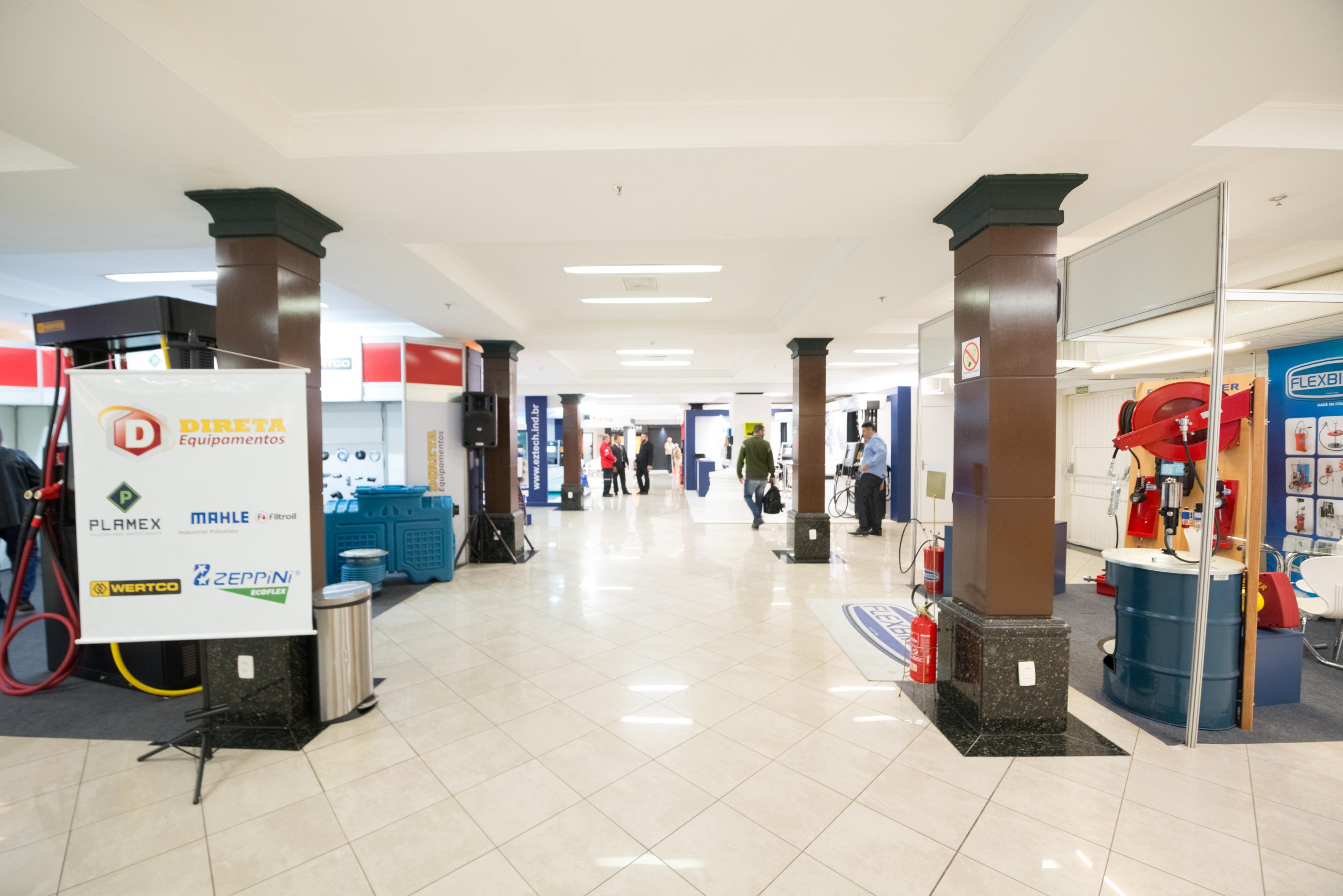 Wish Serrano Resort Γκραμάντο Εξωτερικό φωτογραφία The exhibition hall