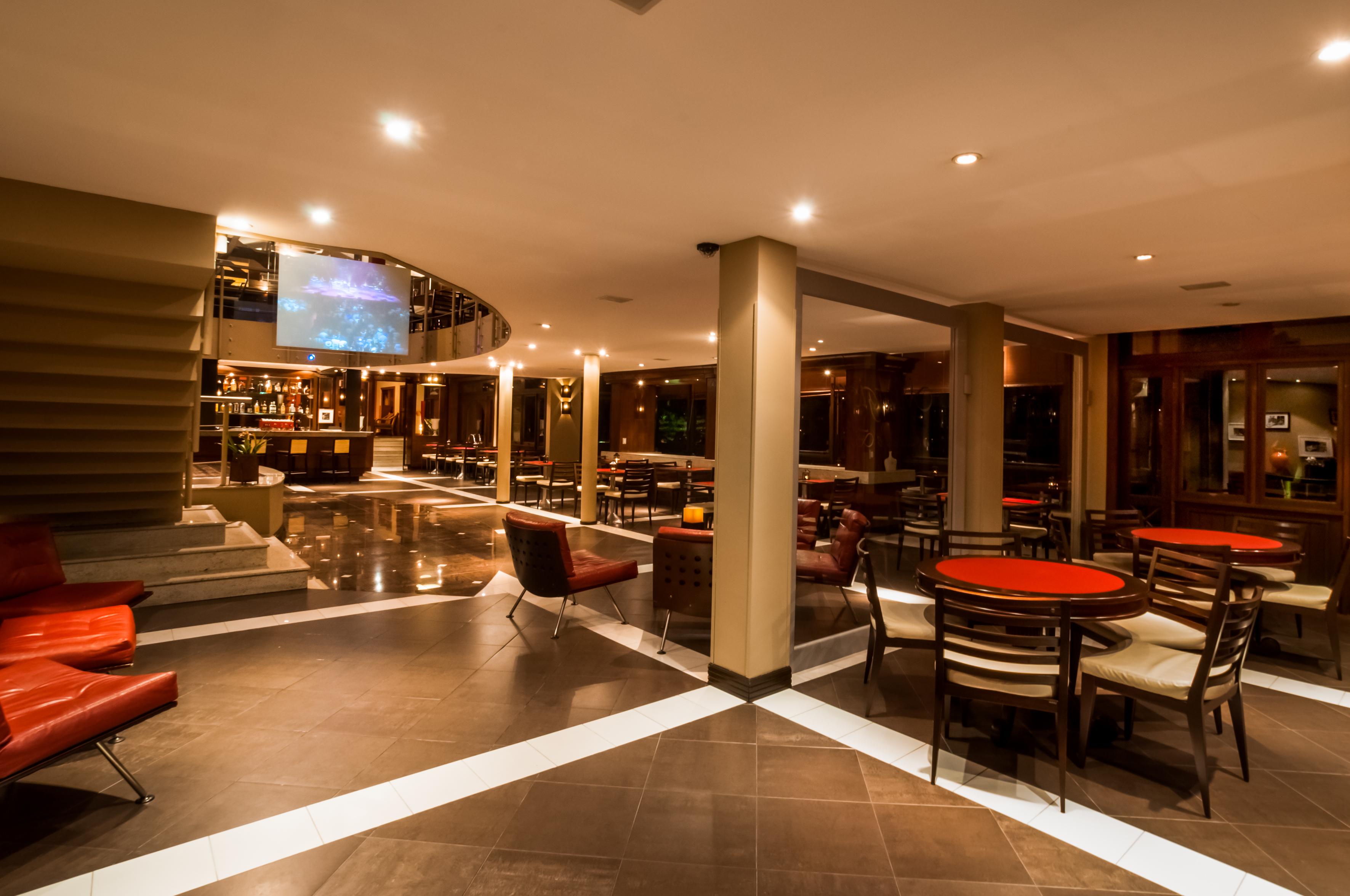 Wish Serrano Resort Γκραμάντο Εξωτερικό φωτογραφία The bar at the 2012 London Olympics