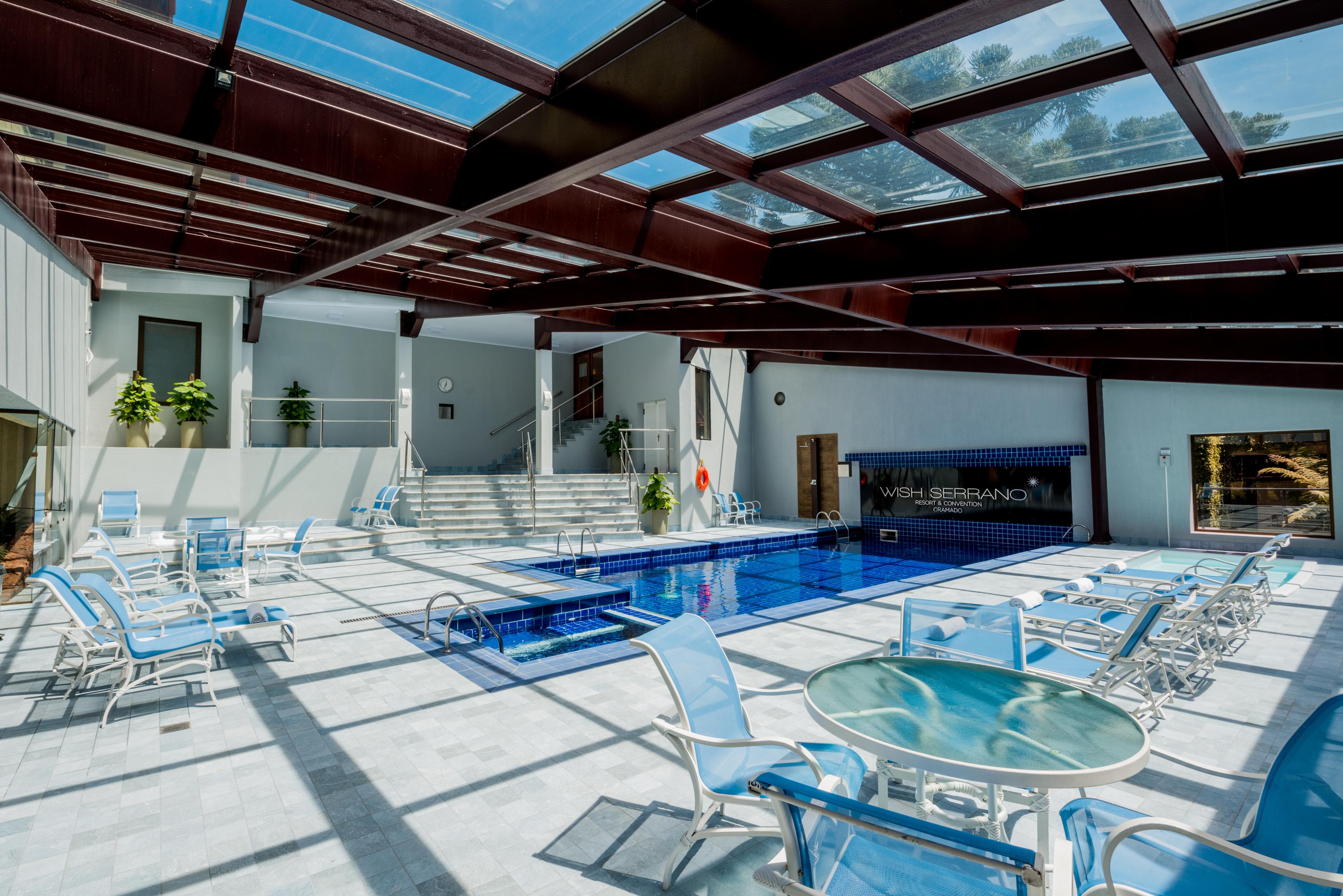 Wish Serrano Resort Γκραμάντο Εξωτερικό φωτογραφία The swimming pool at the hotel